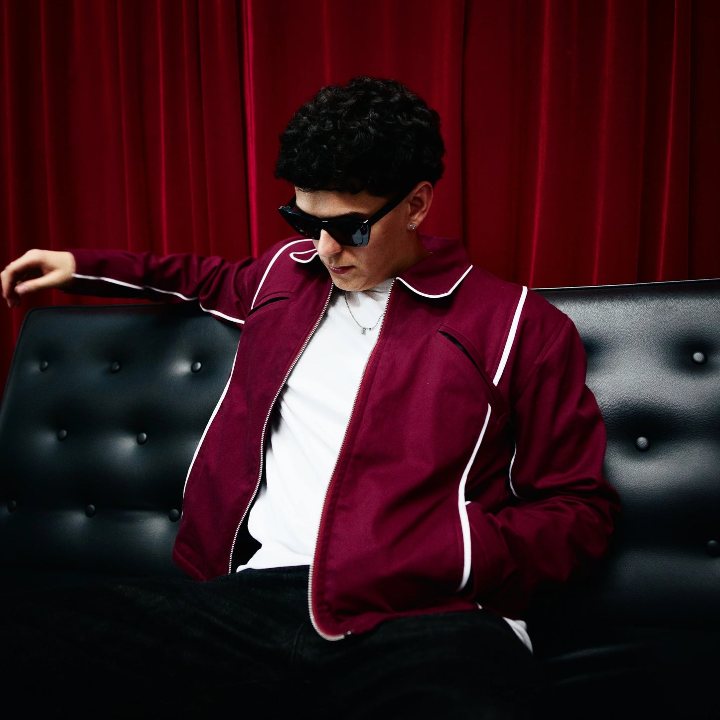 'COURTNEY' BIAS TAPE TWILL JACKET IN WINE