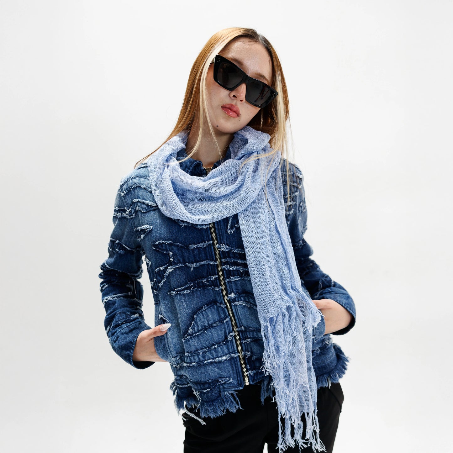 'EAU DE PARFUM' WASHED INDIGO FRAYED DENIM JACKET